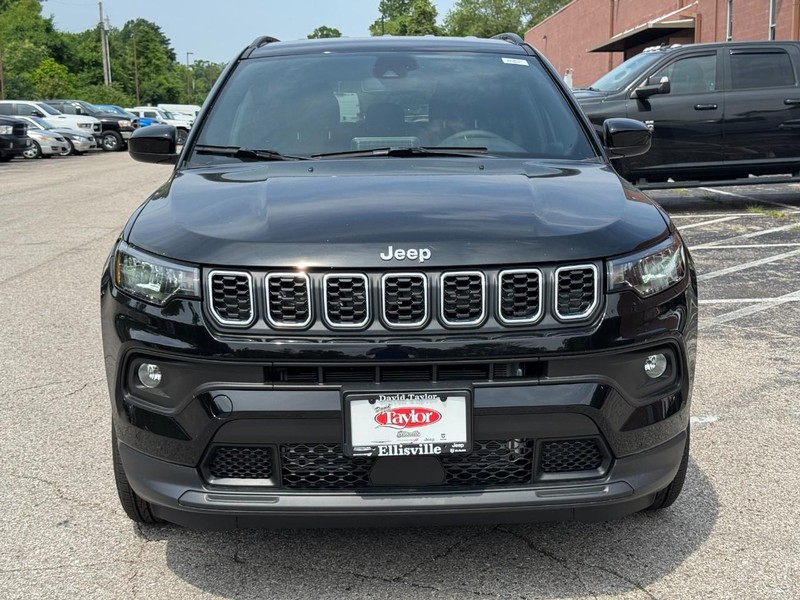 Jeep Compass Vehicle Image 09