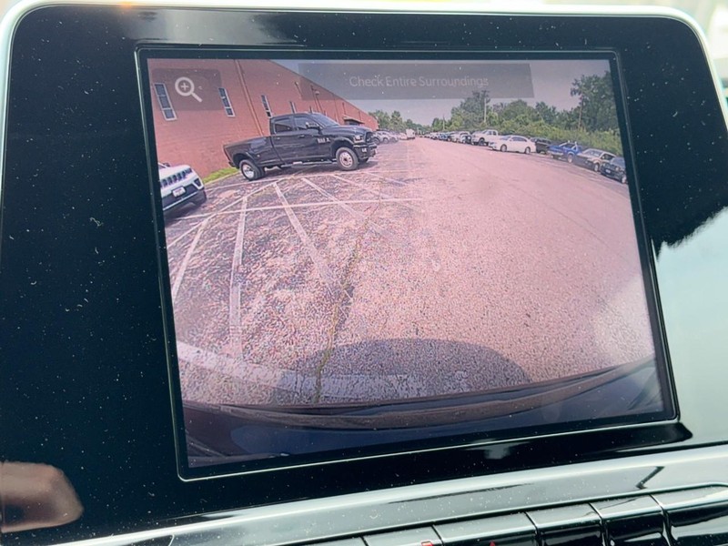 Jeep Compass Vehicle Image 25