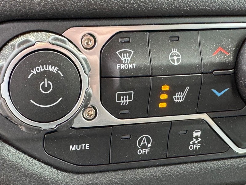 Jeep Wrangler Vehicle Image 27
