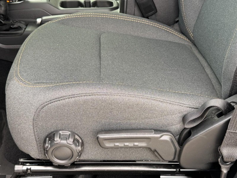 Jeep Wrangler Vehicle Image 29