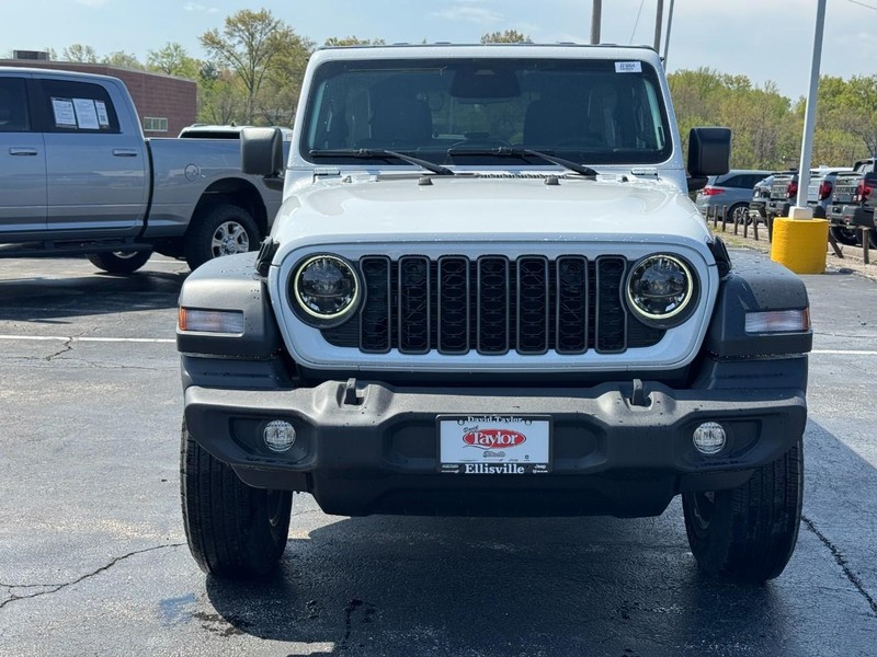Jeep Wrangler Vehicle Image 09