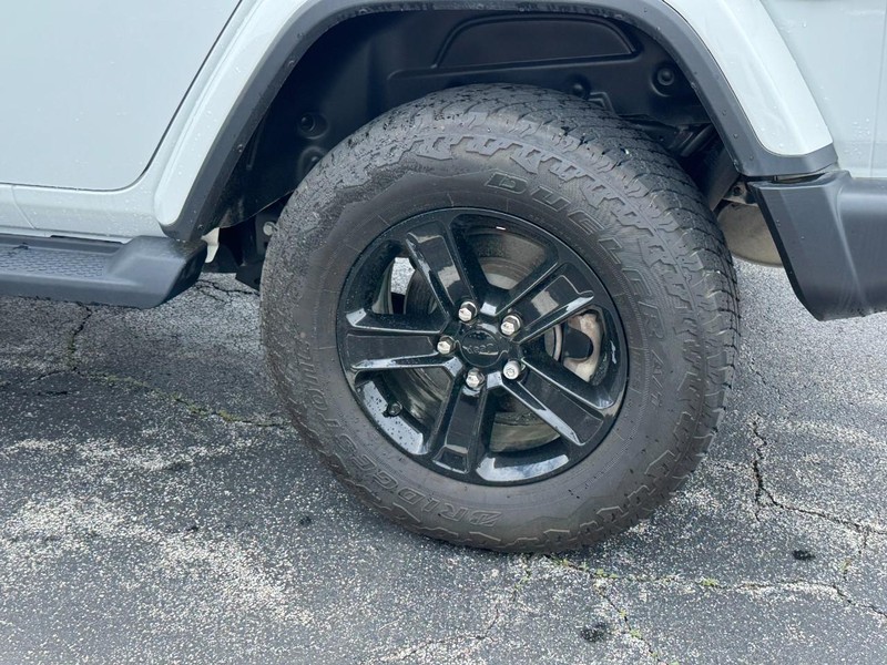 Jeep Wrangler Vehicle Image 07