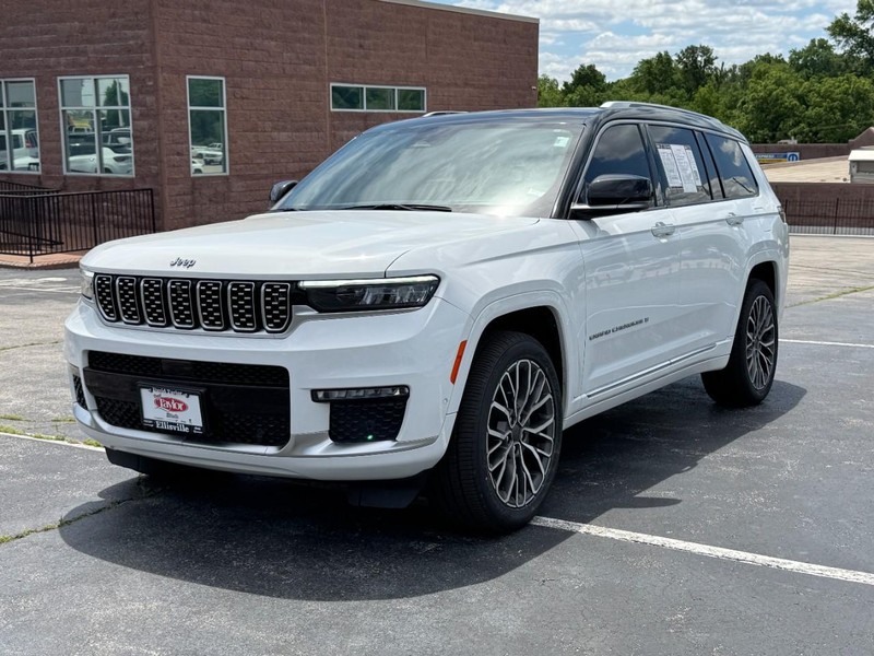Jeep Grand Cherokee L Vehicle Image 08