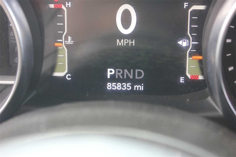 Jeep Wrangler Vehicle Image 31