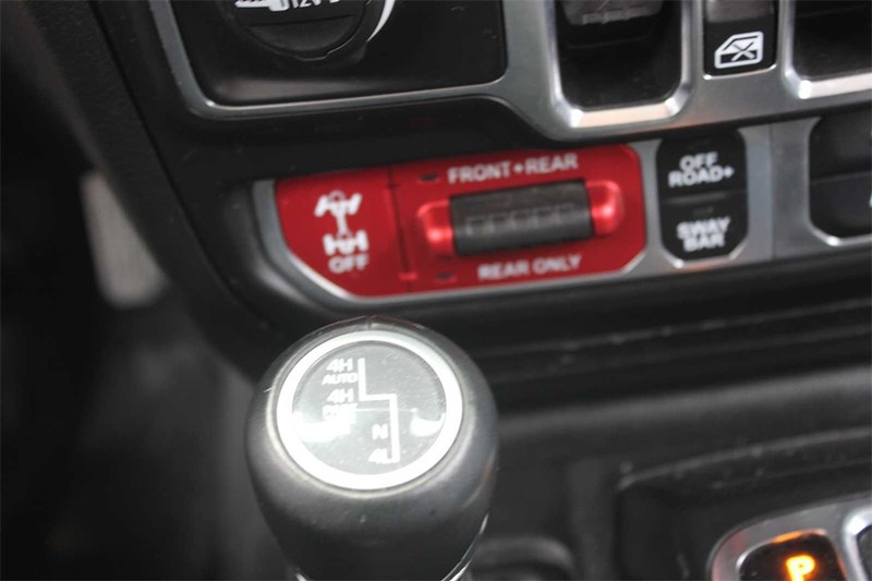 Jeep Wrangler Vehicle Image 40