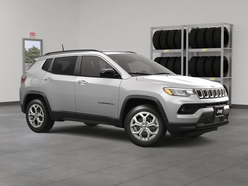 Jeep Compass Vehicle Image 09