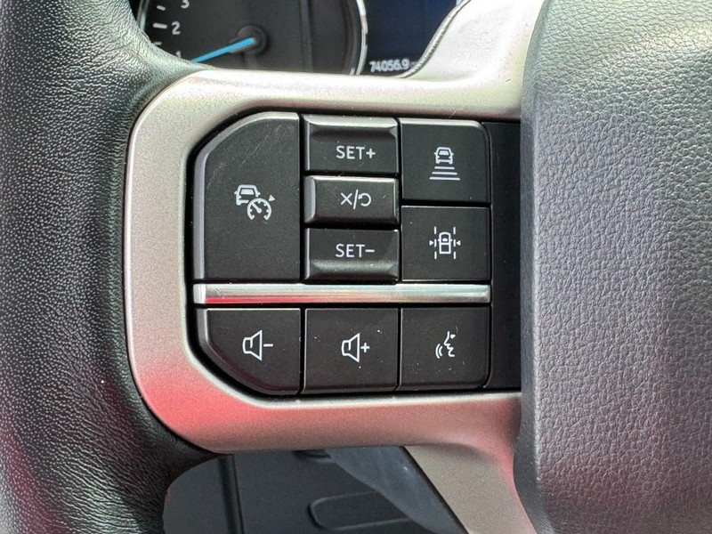 Ford Expedition Max Vehicle Image 24