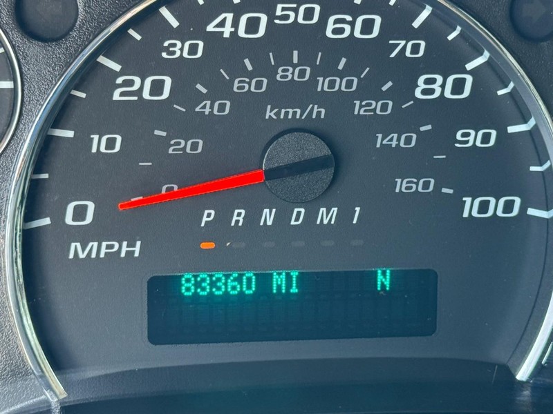 Chevrolet Express Passenger Vehicle Image 27