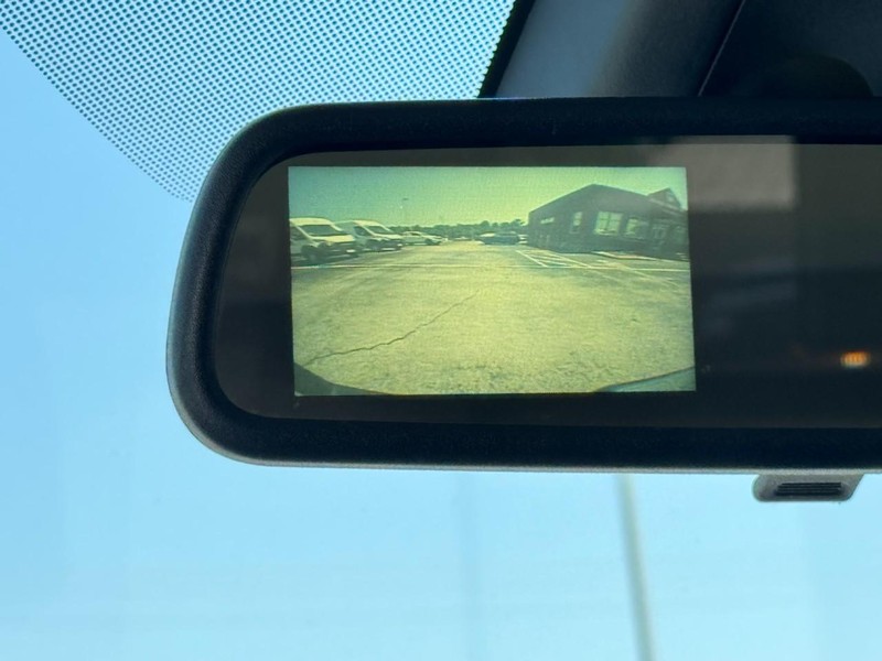 Chevrolet Express Passenger Vehicle Image 31