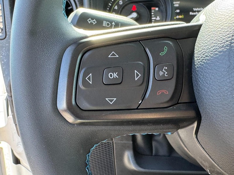 Jeep Wrangler 4xe Vehicle Image 23