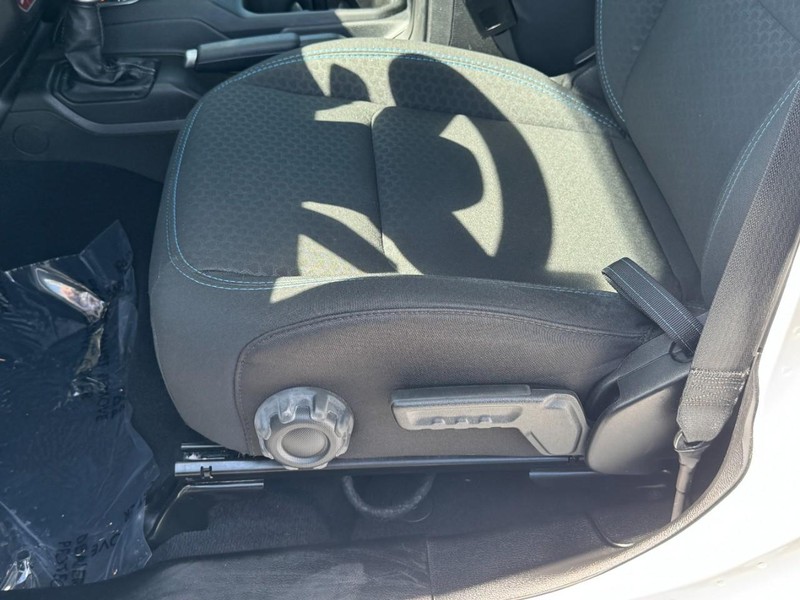 Jeep Wrangler 4xe Vehicle Image 30