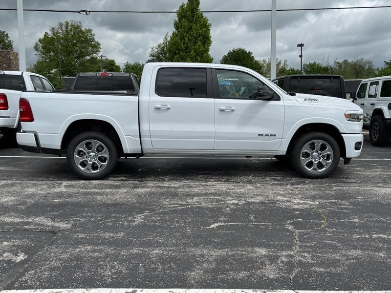 Ram 1500 Vehicle Image 02