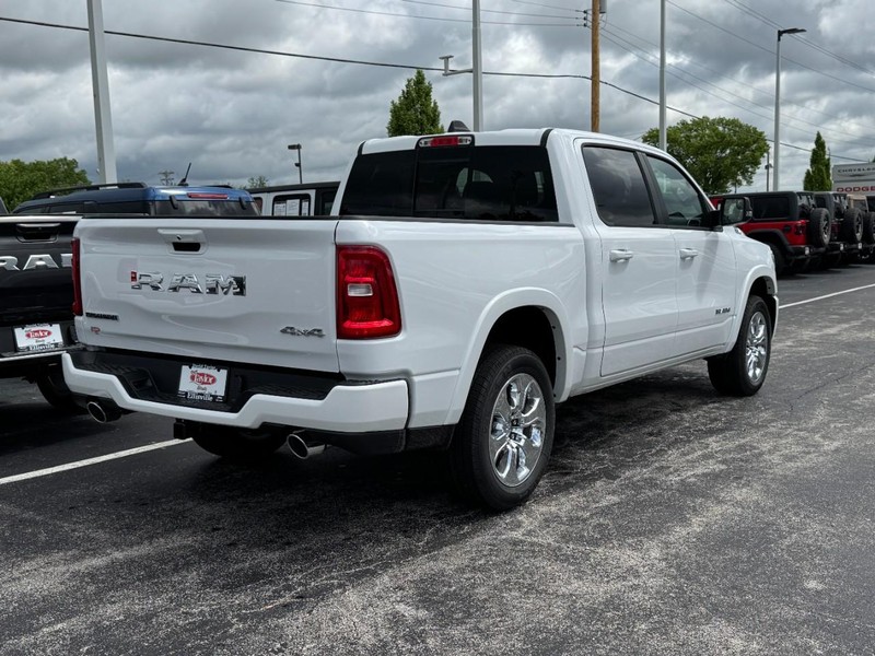 Ram 1500 Vehicle Image 03