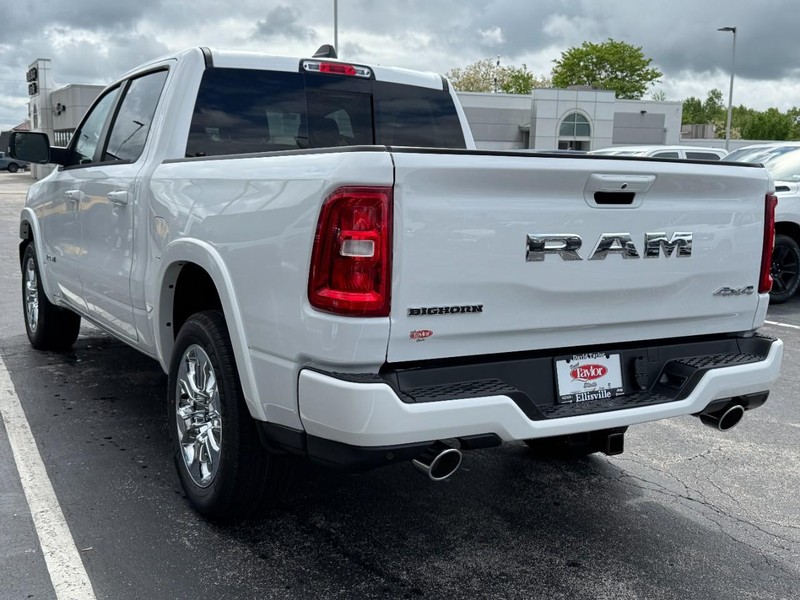 Ram 1500 Vehicle Image 04