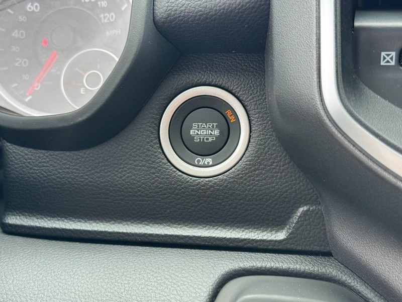 Ram 1500 Vehicle Image 26