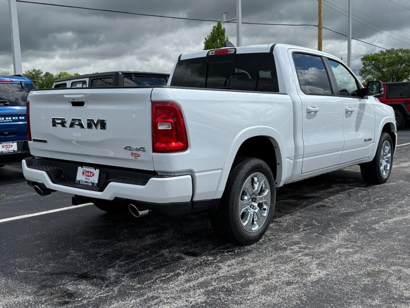 Ram 1500 Vehicle Image 03