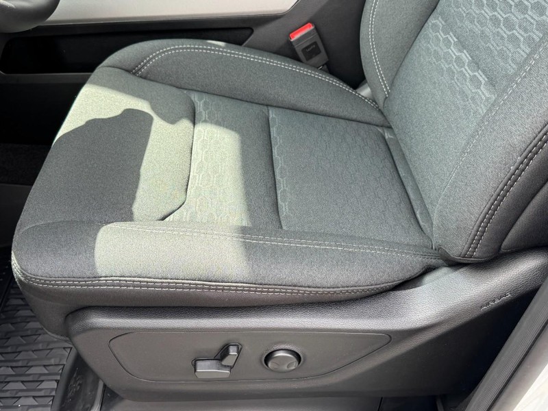 Ram 1500 Vehicle Image 28