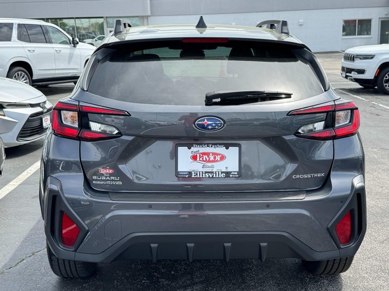 Subaru Crosstrek Vehicle Image 15