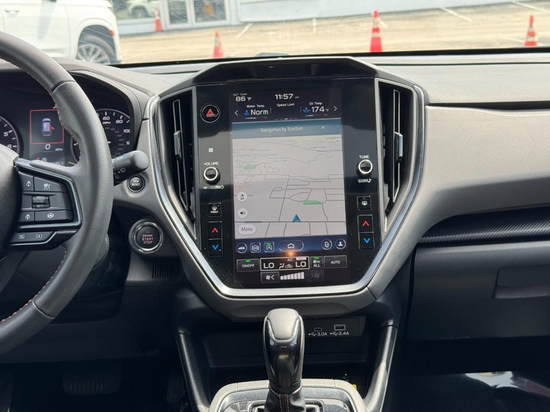 Subaru Crosstrek Vehicle Image 19