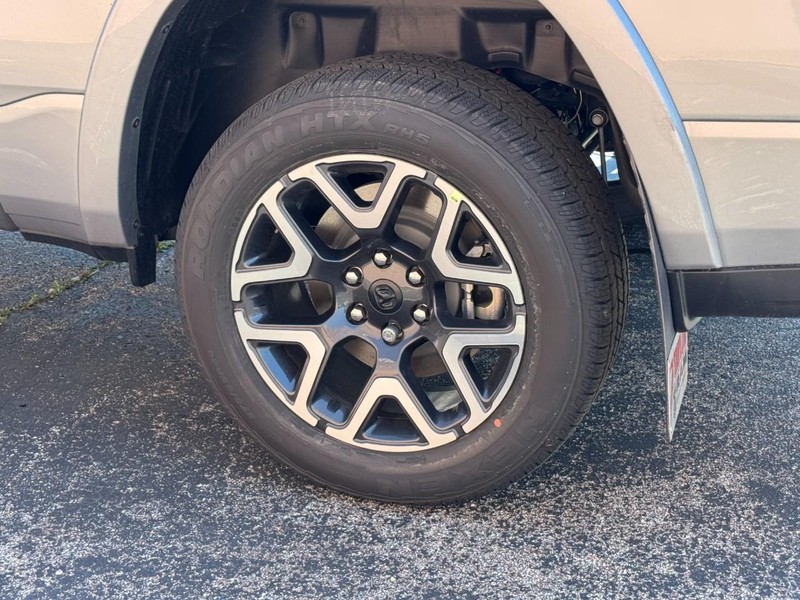 Ram 1500 Vehicle Image 07