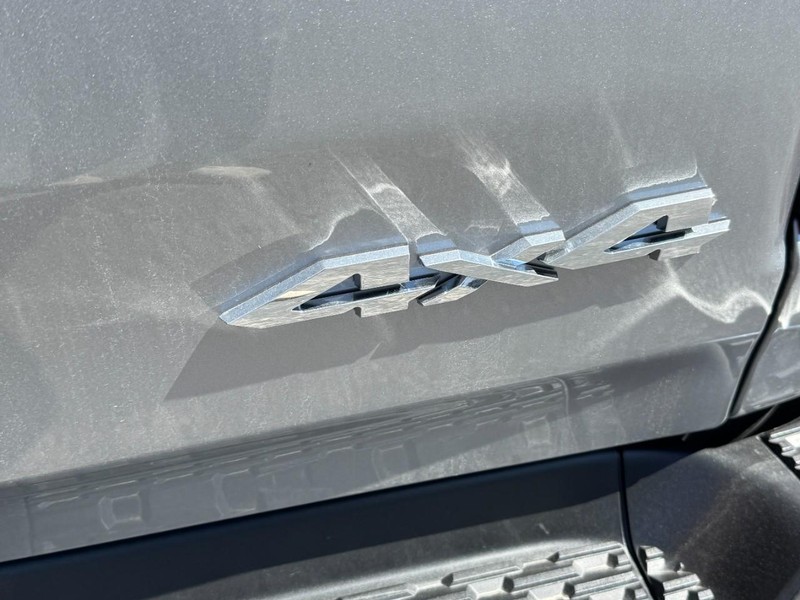 Ram 1500 Vehicle Image 13