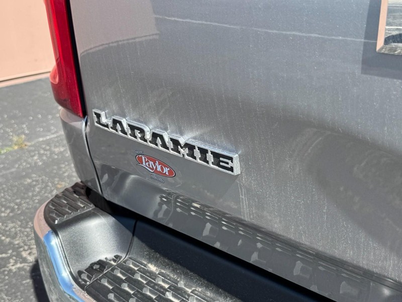 Ram 1500 Vehicle Image 14