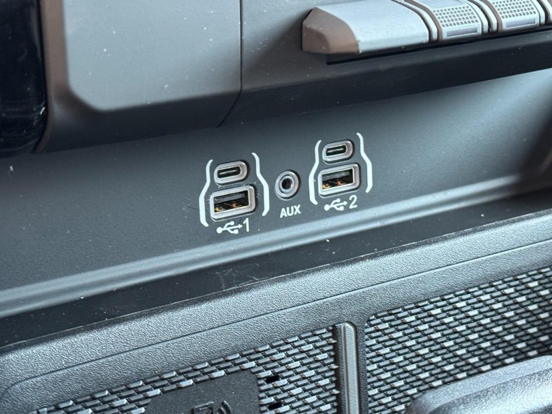 Ram 1500 Vehicle Image 26