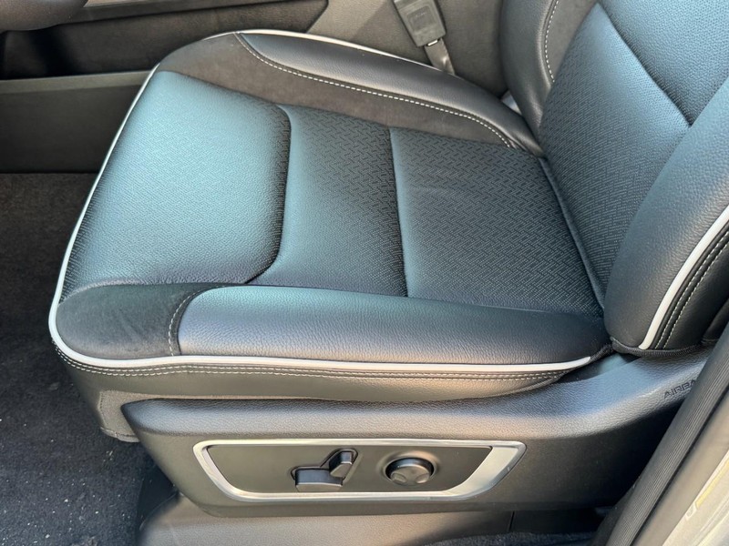 Ram 1500 Vehicle Image 31