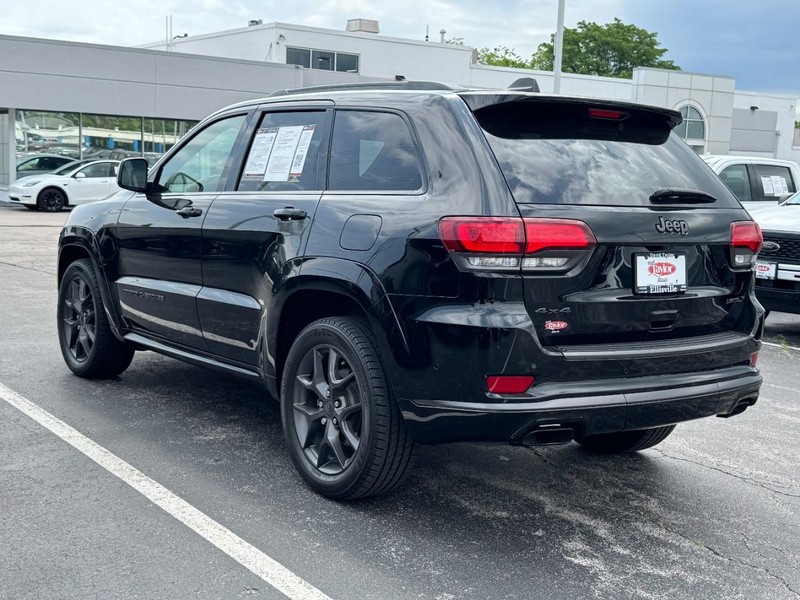 Jeep Grand Cherokee Vehicle Image 04