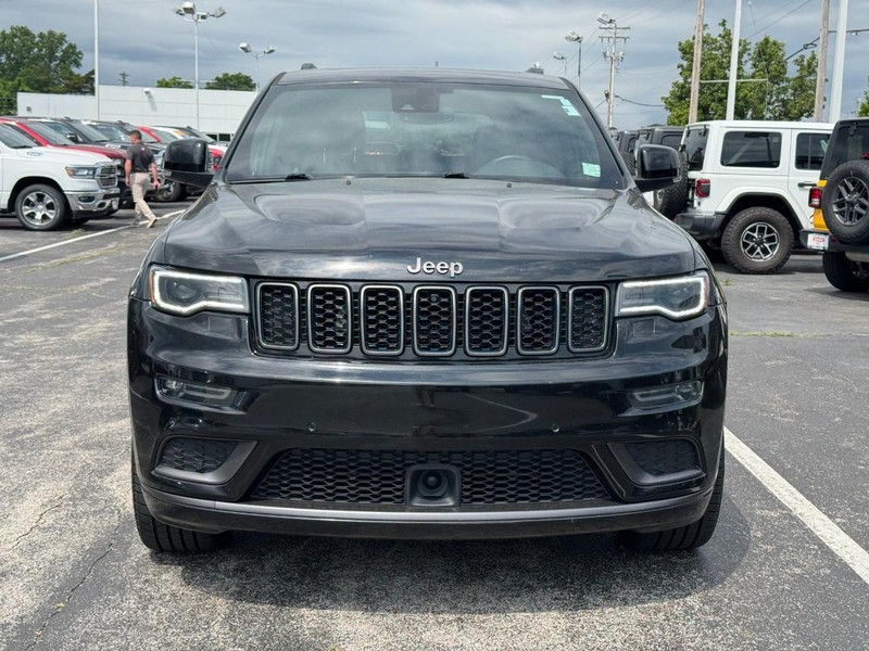 Jeep Grand Cherokee Vehicle Image 09