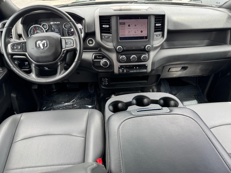 Ram 3500 Vehicle Image 16