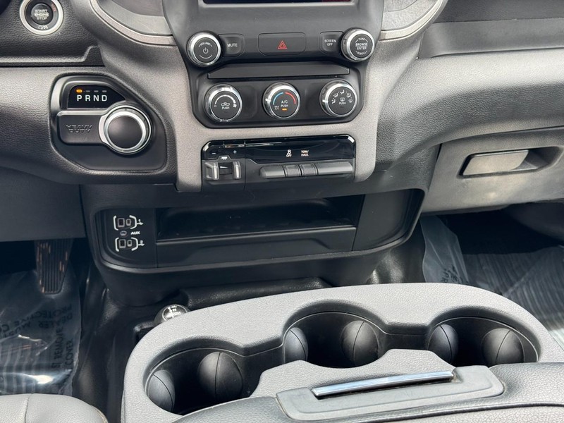 Ram 3500 Vehicle Image 19
