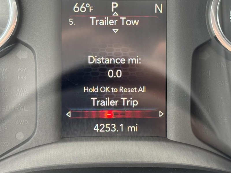 Ram 3500 Vehicle Image 23