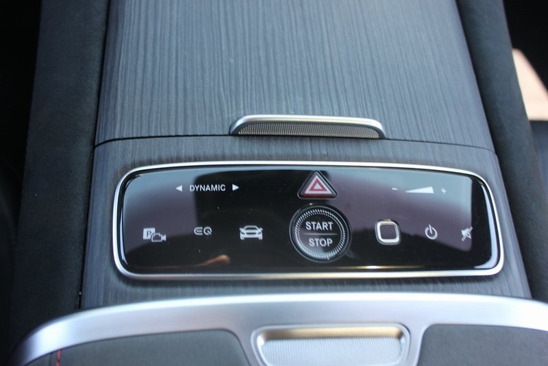 Mercedes-Benz EQS Vehicle Image 44