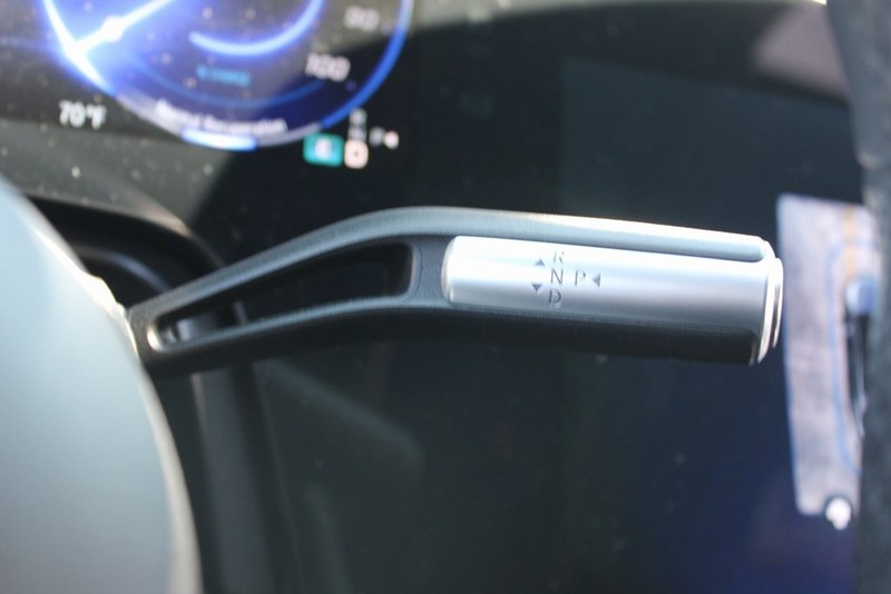 Mercedes-Benz EQS Vehicle Image 49