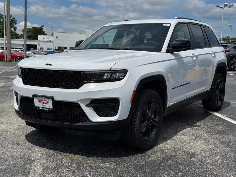 Jeep Grand Cherokee Vehicle Image 08