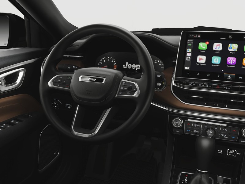Jeep Compass Vehicle Image 22