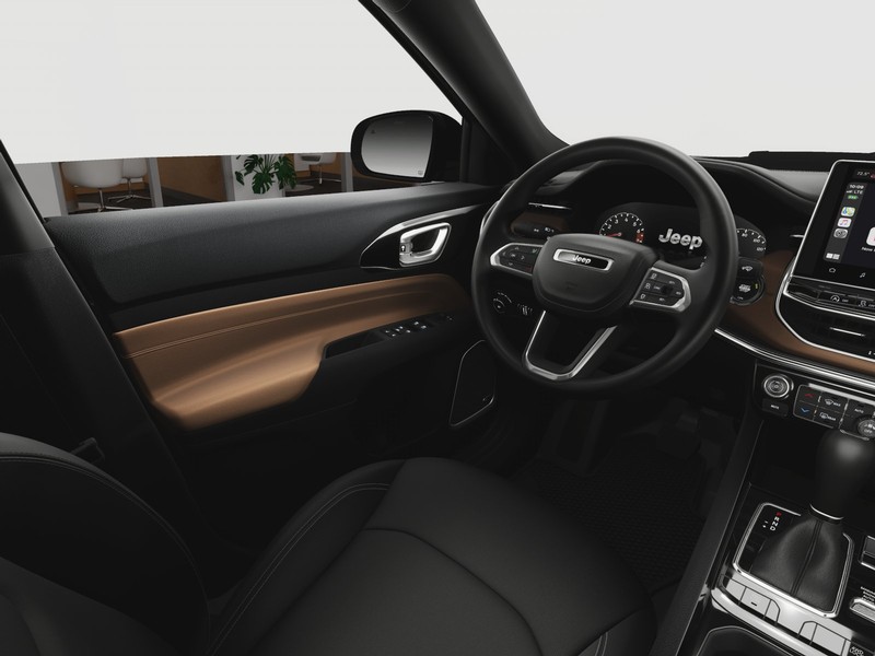 Jeep Compass Vehicle Image 24