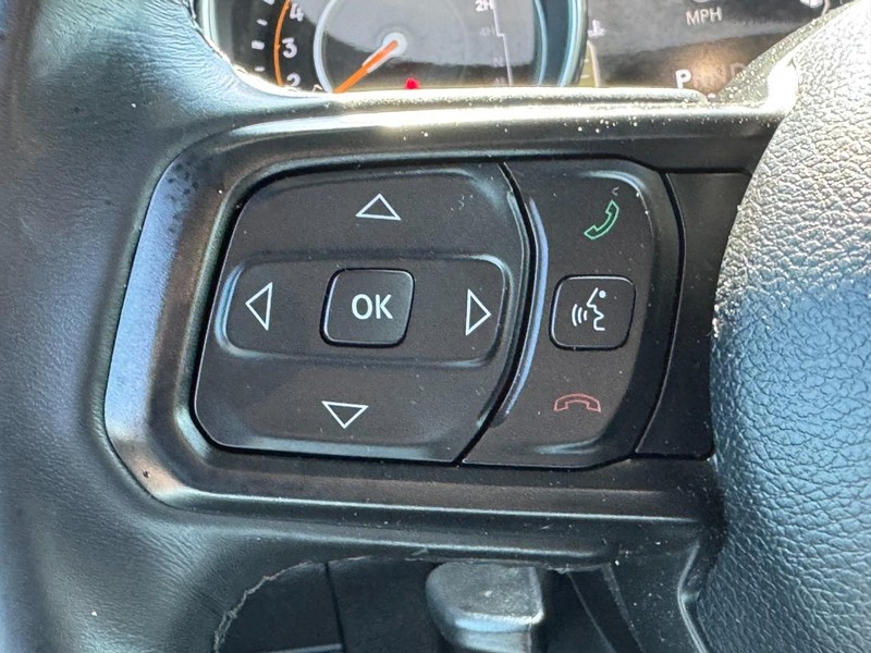 Jeep Wrangler Vehicle Image 23