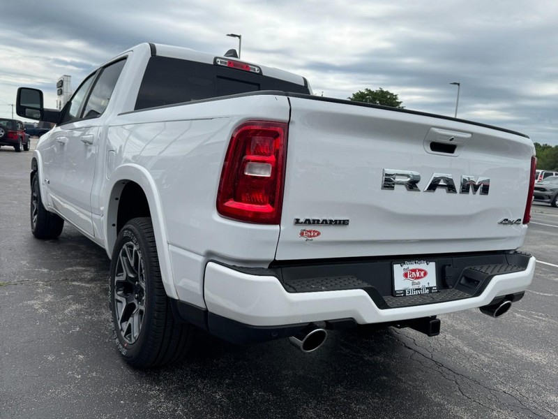 Ram 1500 Vehicle Image 04