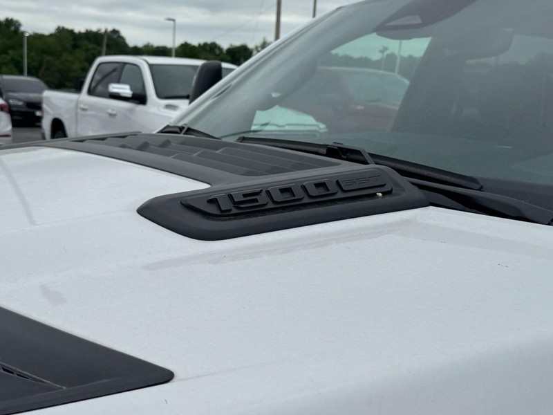 Ram 1500 Vehicle Image 11