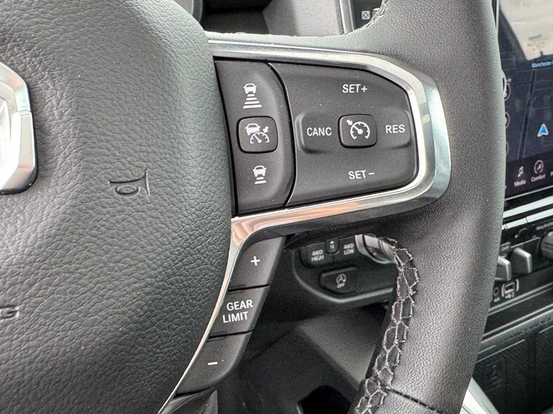 Ram 1500 Vehicle Image 25