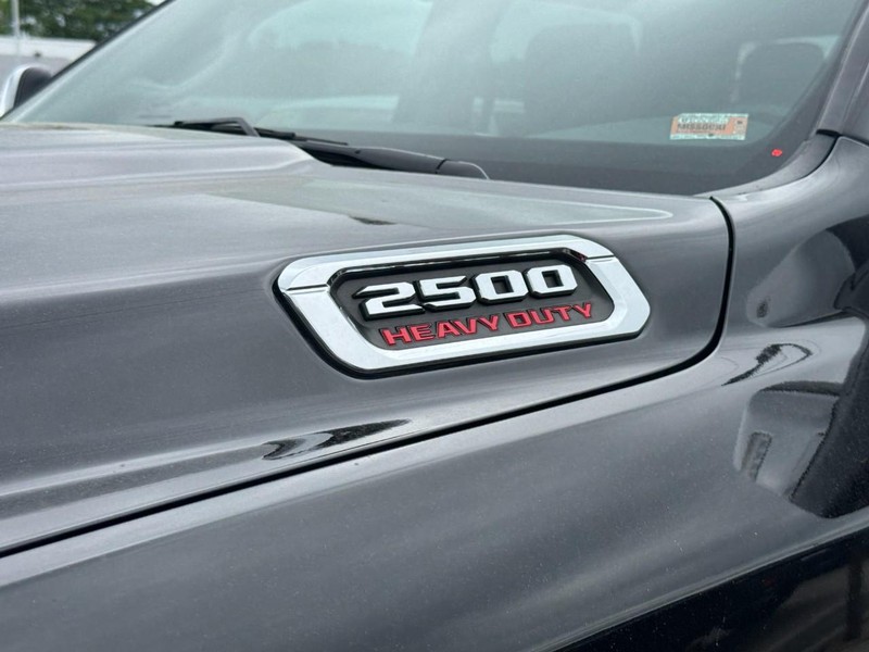Ram 2500 Vehicle Image 11