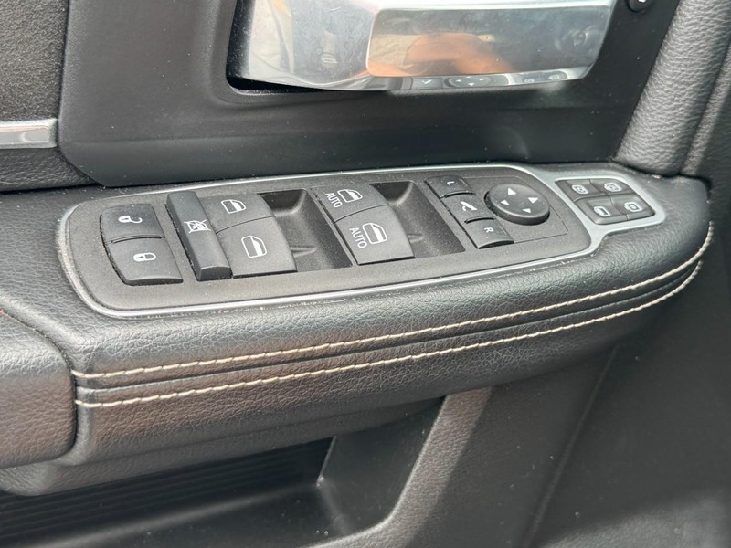 Ram 2500 Vehicle Image 35