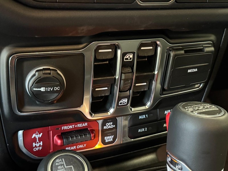 Jeep Wrangler Vehicle Image 28