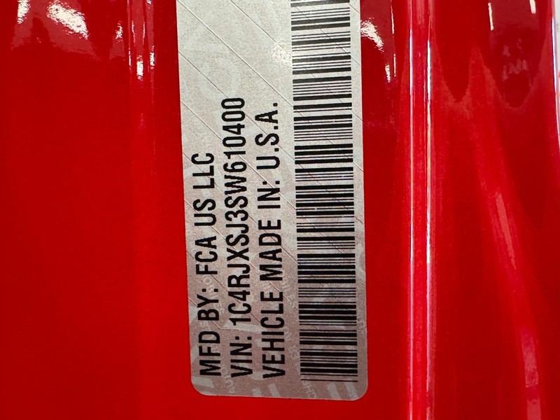 Jeep Wrangler Vehicle Image 34