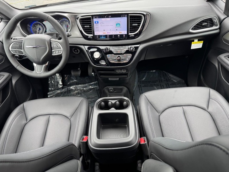 Chrysler Voyager Vehicle Image 20