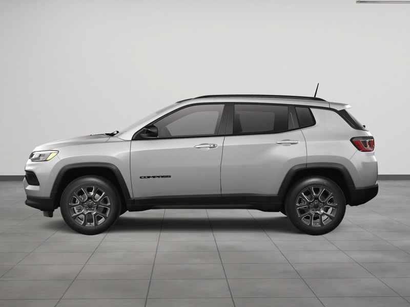Jeep Compass Vehicle Image 03