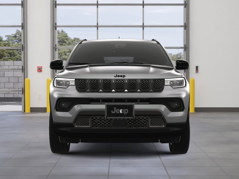Jeep Compass Vehicle Image 12