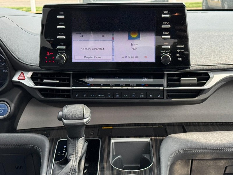 Toyota Sienna Vehicle Image 20
